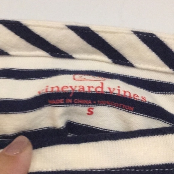 Vineyard Vines boat neck blue white striped top Sm - Picture 3 of 5